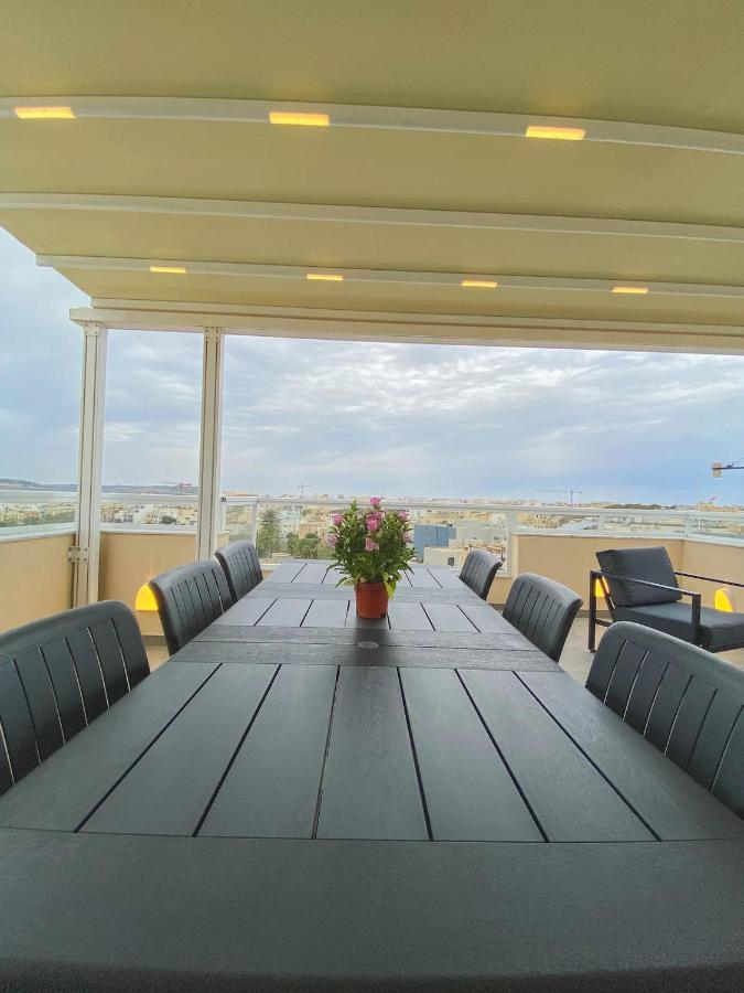 The Blue Mill Penthouse With Beautiful Views Apartment Naxxar Luaran gambar